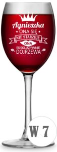 Kieliszek do wina z grawerem 330ml