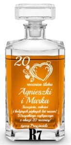 Karafka z grawerem na rocznicę ślubu