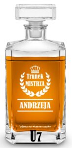 Karafka z grawerem na urodziny